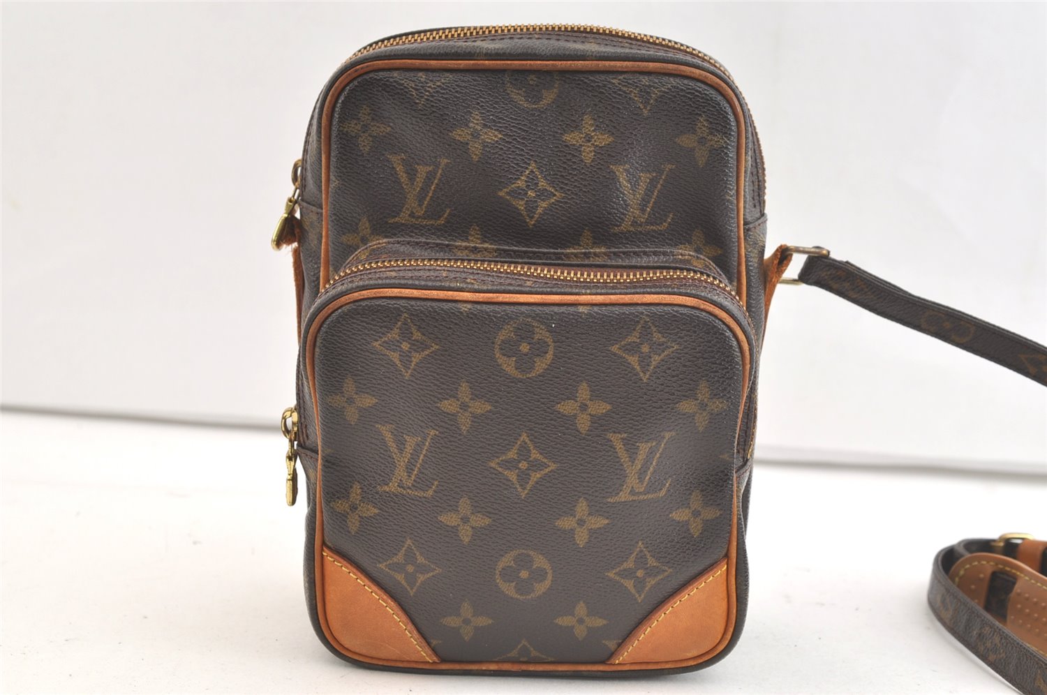 Authentic Louis Vuitton Monogram Amazone Shoulder Cross Bag M45236 Junk 3930K
