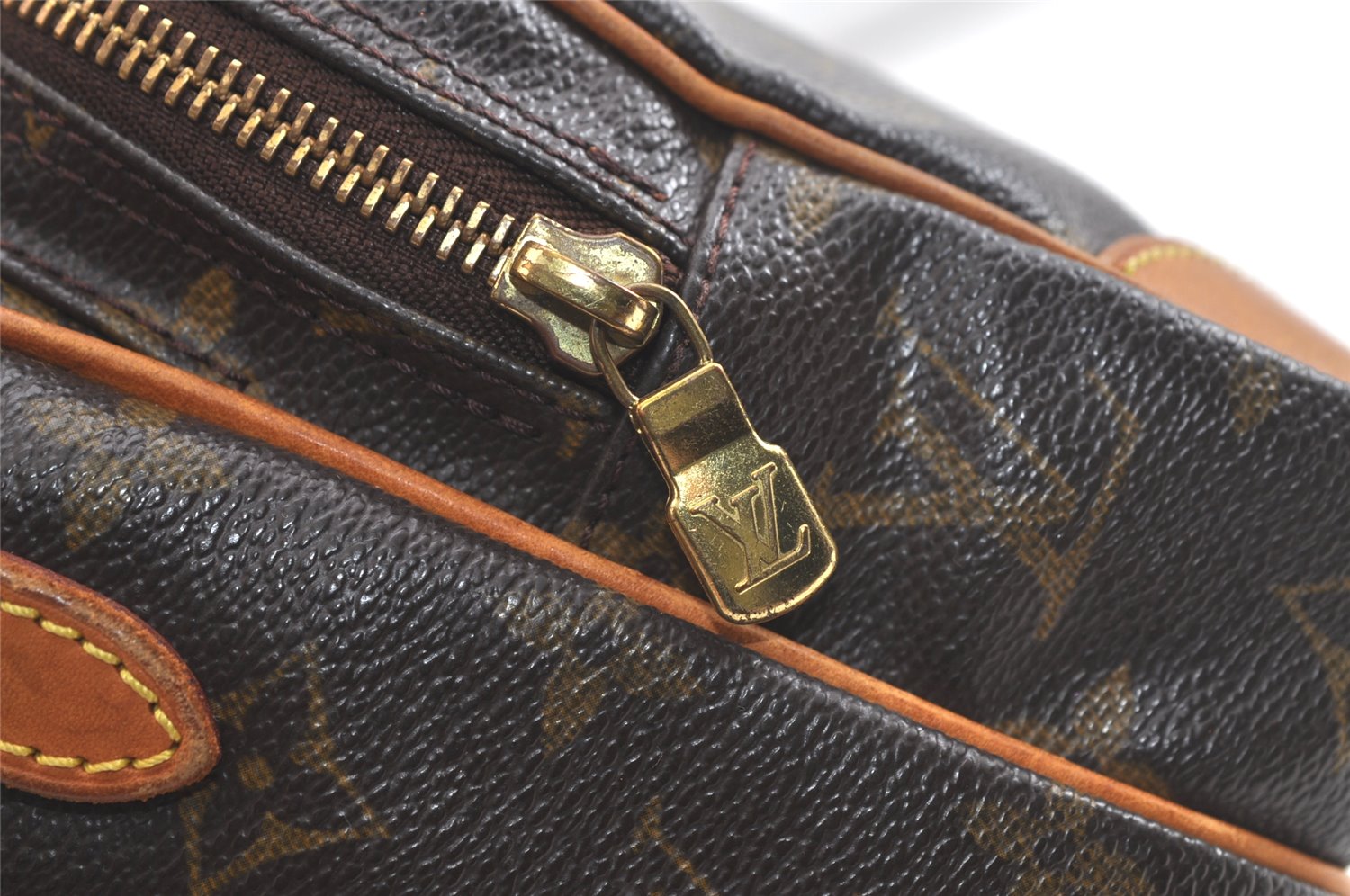 Authentic Louis Vuitton Monogram Amazone Shoulder Cross Bag M45236 Junk 3930K