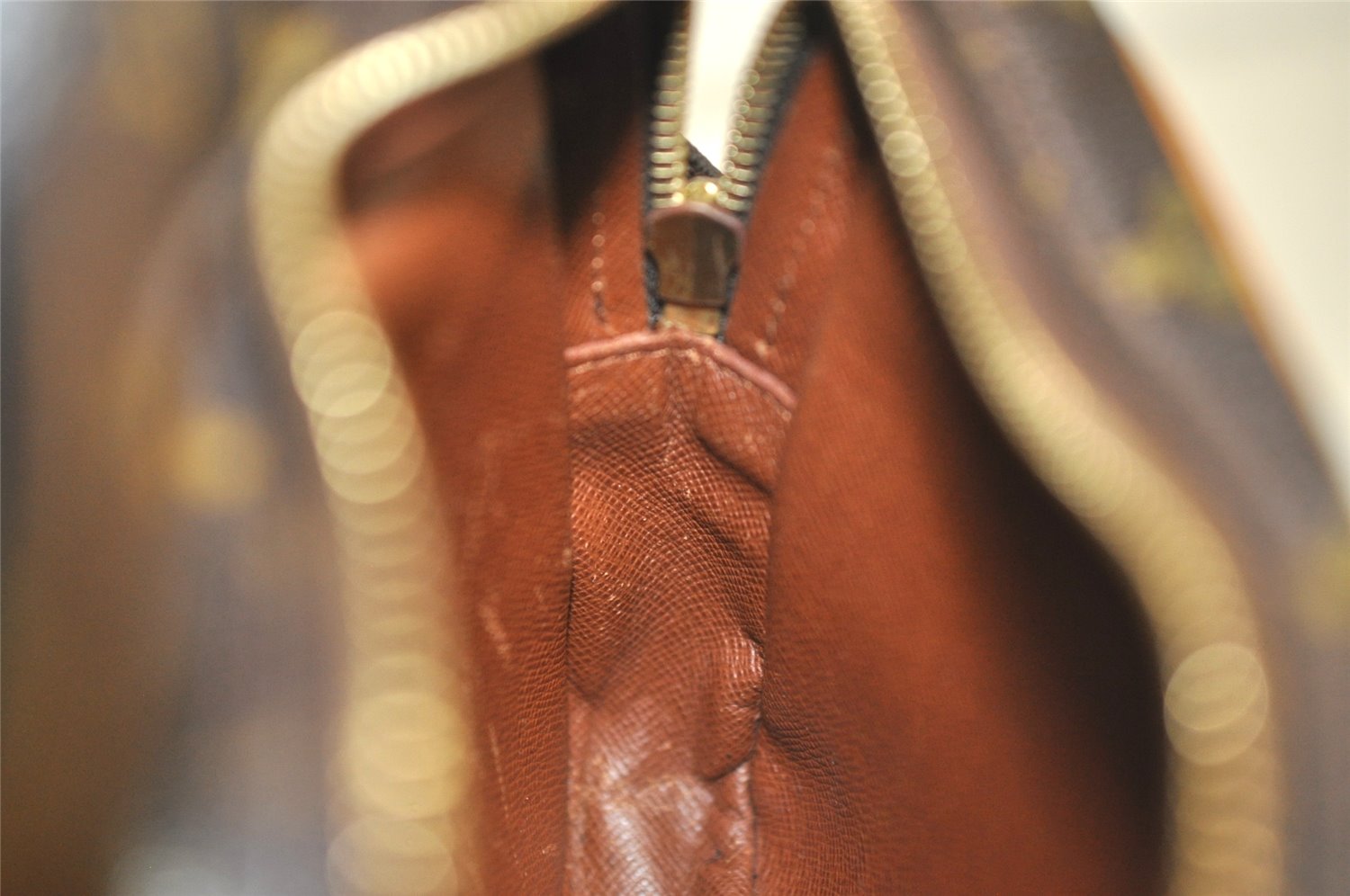 Authentic Louis Vuitton Monogram Amazone Shoulder Cross Bag M45236 Junk 3930K