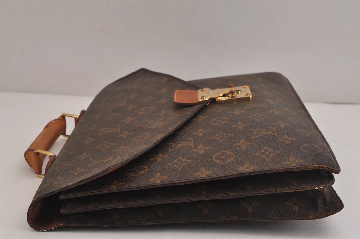 Authentic Louis Vuitton Monogram Serviette Conseiller Briefcase M53331 LV 3934J