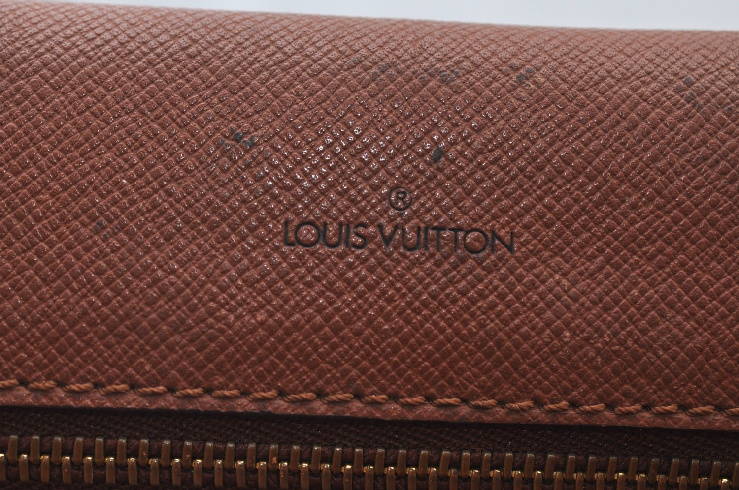 Authentic Louis Vuitton Monogram Serviette Conseiller Briefcase M53331 LV 3934J