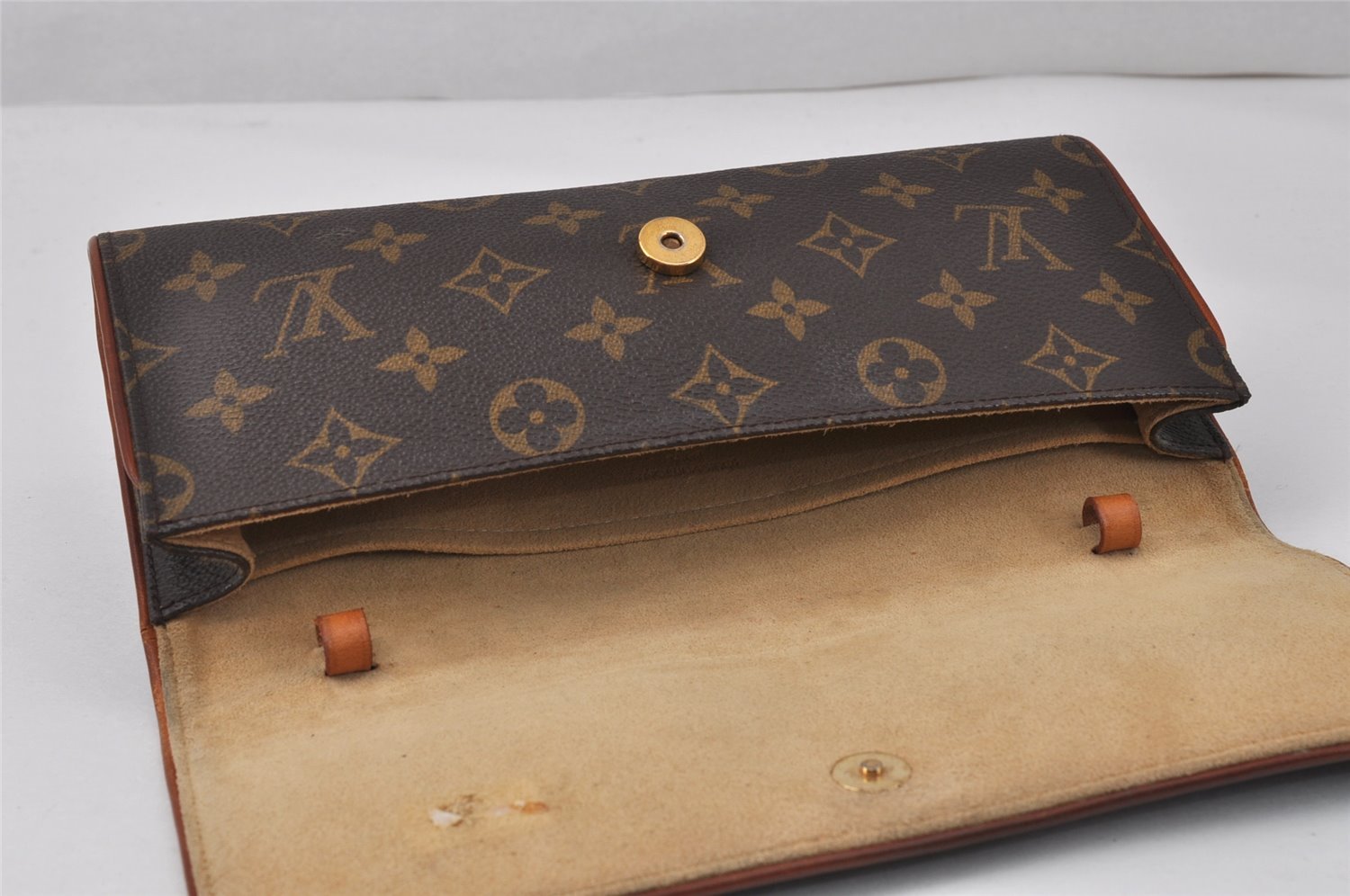 Authentic Louis Vuitton Monogram Pochette Twin GM Shoulder Bag M51852 LV 3935K