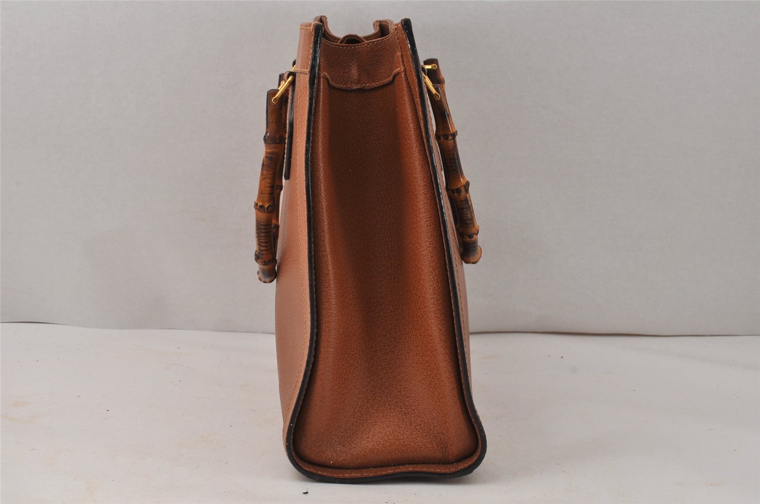 Authentic GUCCI Bamboo 2way Hand Shoulder Bag Leather Brown Junk 3937K