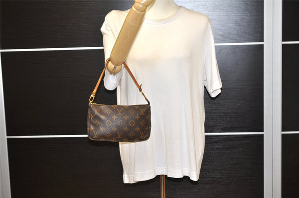 Authentic Louis Vuitton Monogram Pochette Accessoires Pouch M51980 LV 3939K