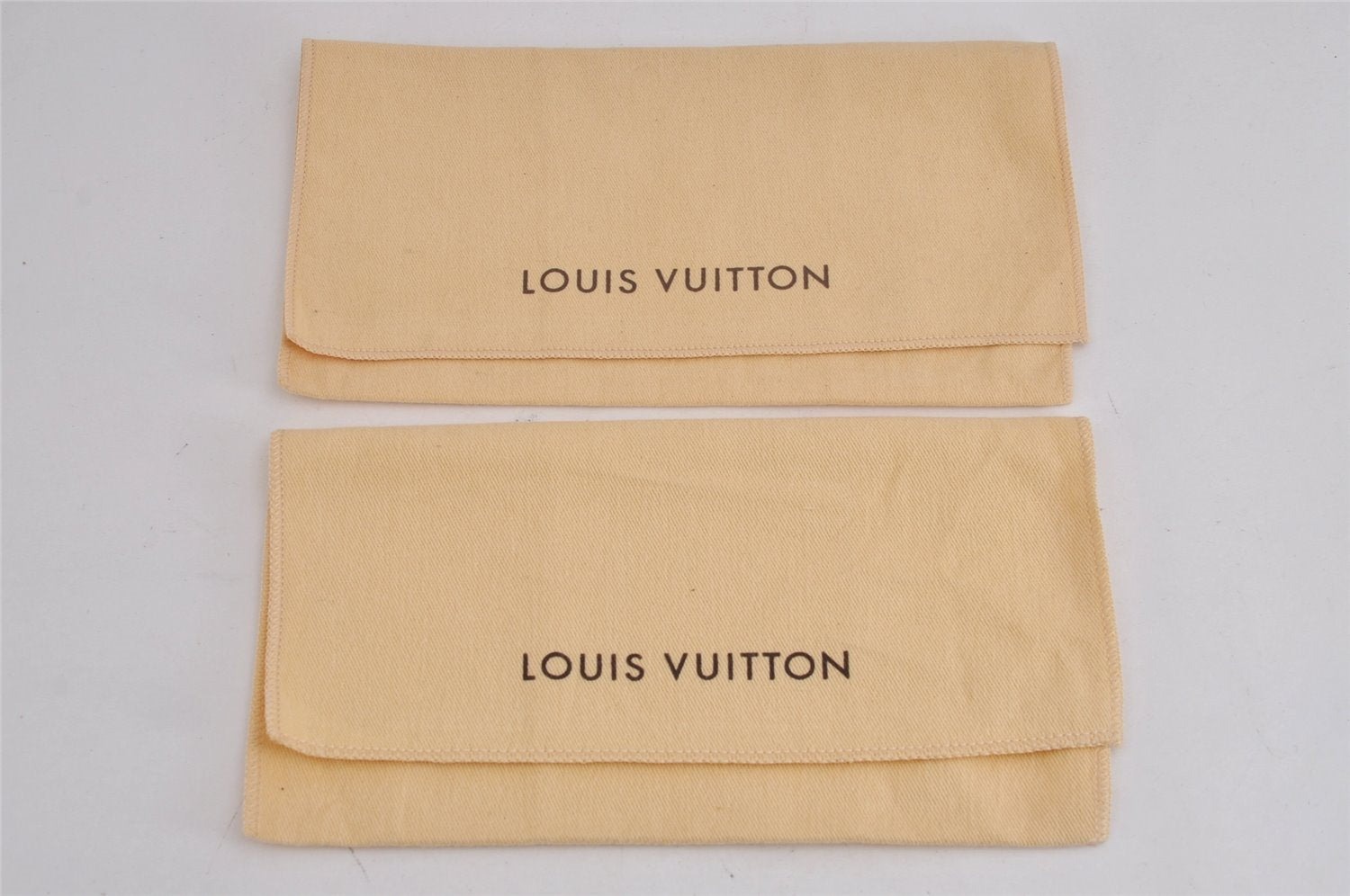 Authentic Louis Vuitton Dust Bag 20 Set Cotton Beige 9.1x4.7x0.2 LV 3945J