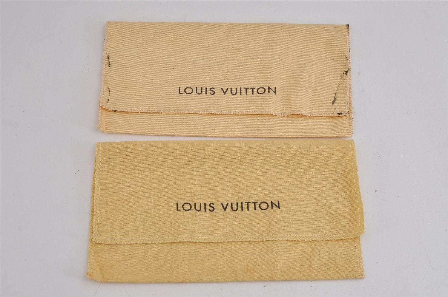 Authentic Louis Vuitton Dust Bag 20 Set Cotton Beige 9.1x4.7x0.2 LV 3945J