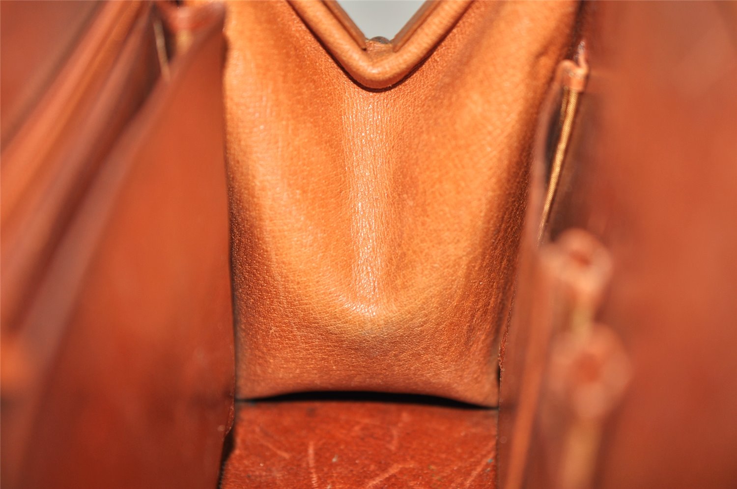 Authentic Louis Vuitton Monogram Sac Vavolet Hand Bag Old Model LV 3945K