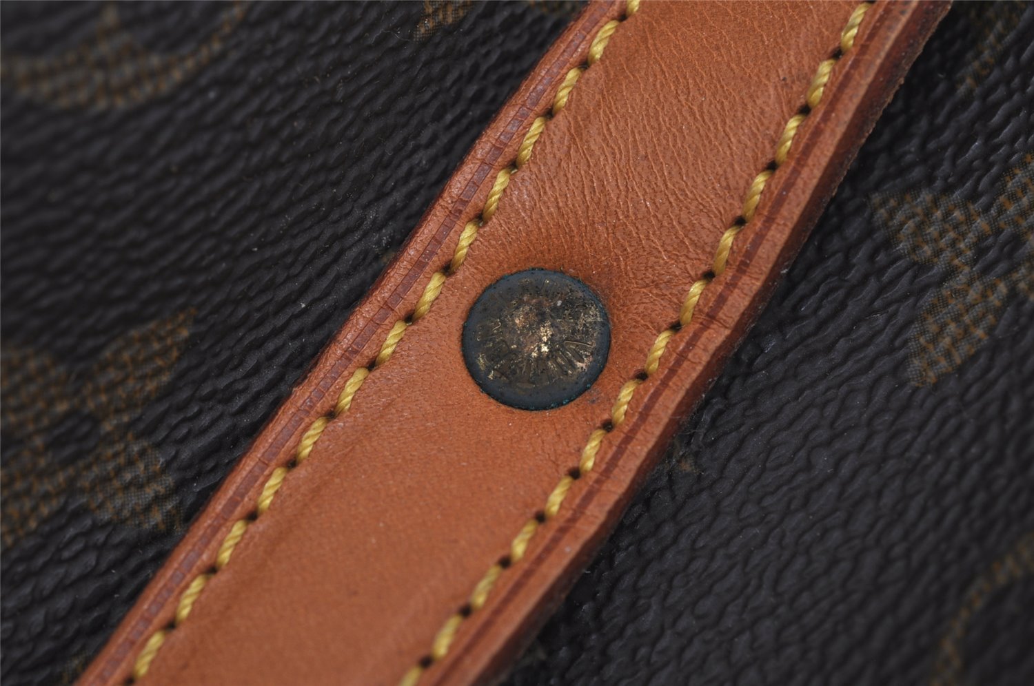 Authentic Louis Vuitton Monogram Saumur 30 Shoulder Cross Bag M42256 LV 3950J