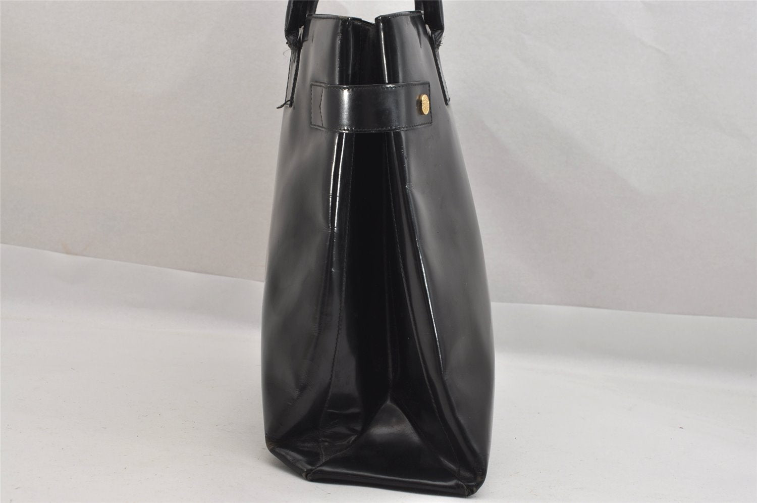 Authentic GUCCI Vintage Bamboo Shoulder Hand Bag Enamel Black Junk 3952K