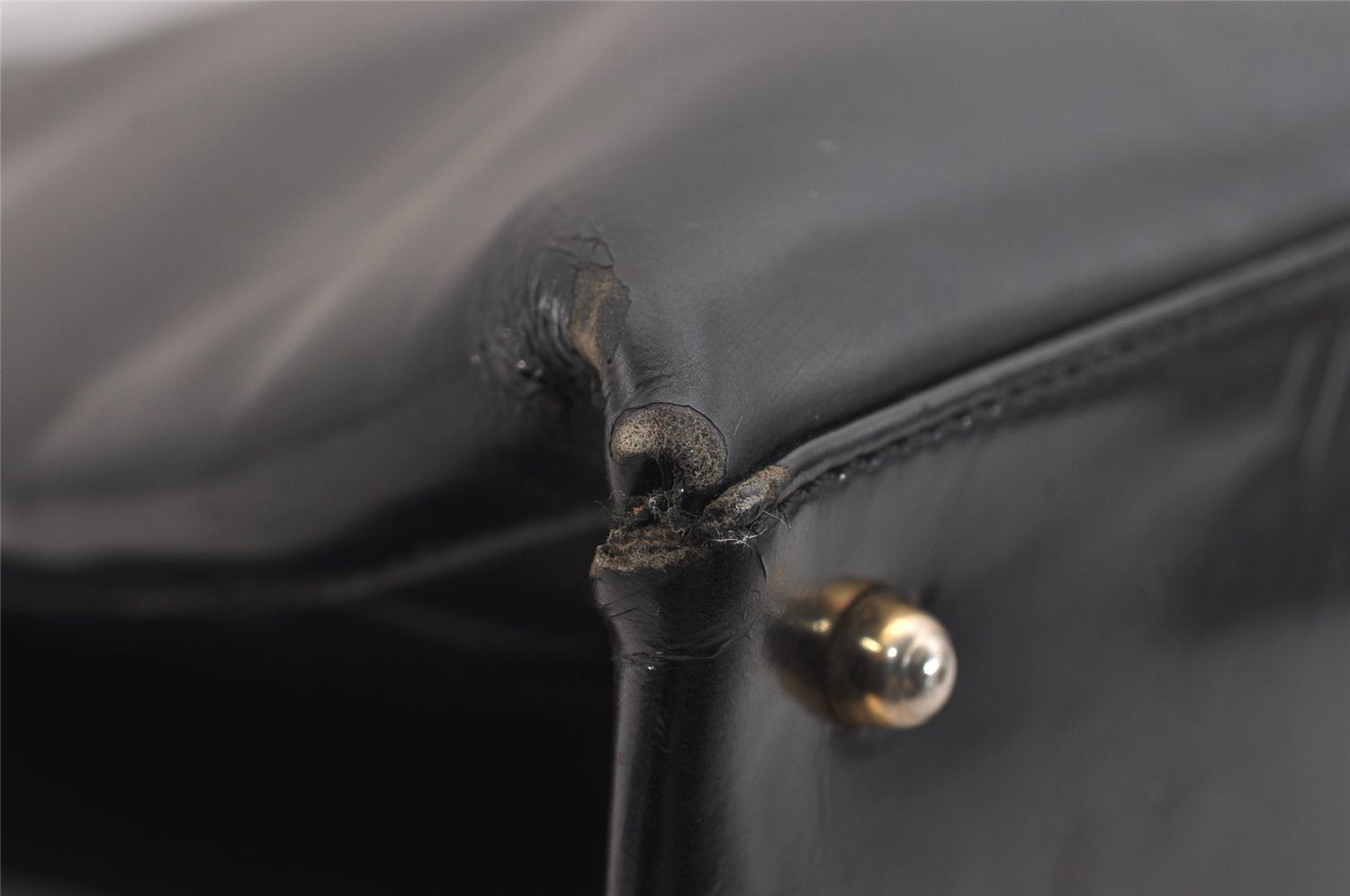 Authentic GUCCI Vintage Bamboo Shoulder Hand Bag Enamel Black Junk 3952K