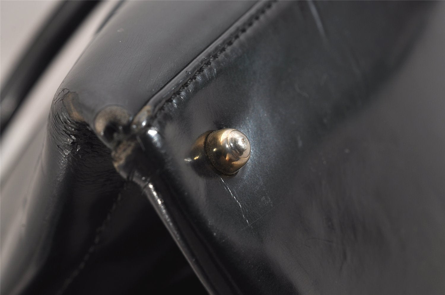 Authentic GUCCI Vintage Bamboo Shoulder Hand Bag Enamel Black Junk 3952K