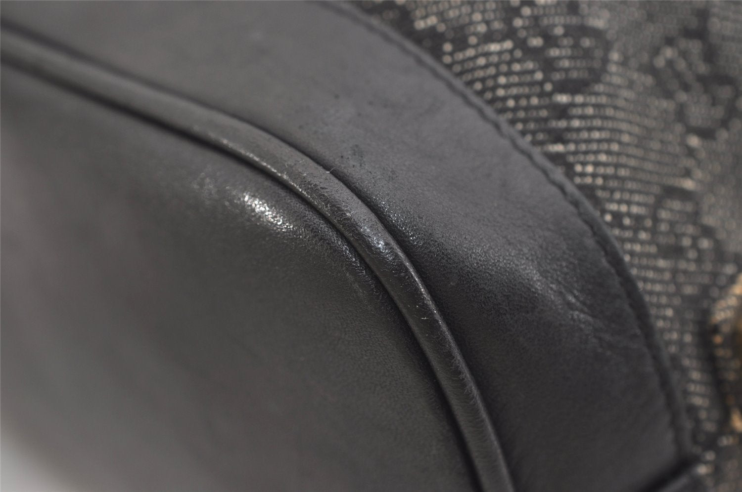 Authentic GUCCI Vintage Hand Tote Bag Purse GG Canvas Leather 92734 Black 3960J