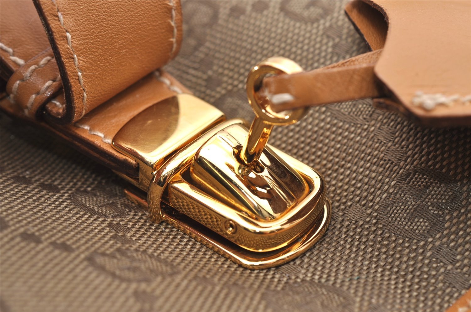 Authentic GUCCI Drawstring Backpack GG Canvas Leather Brown Junk 3961I