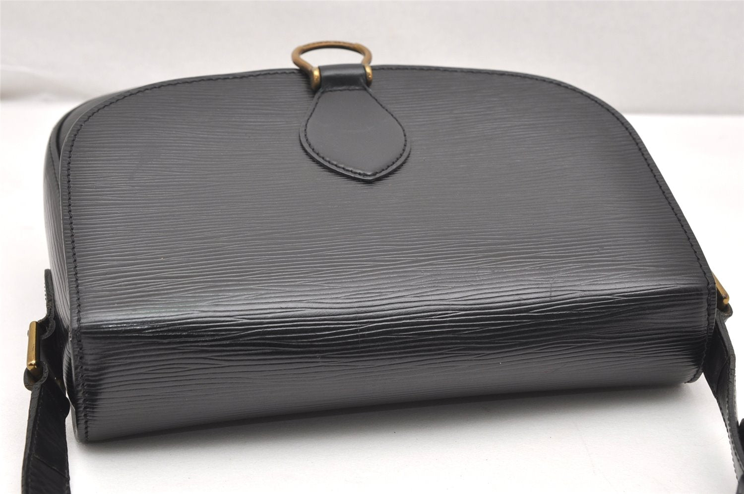 Authentic Louis Vuitton Epi Saint Cloud GM Shoulder Cross Bag M52192 Black 3962K