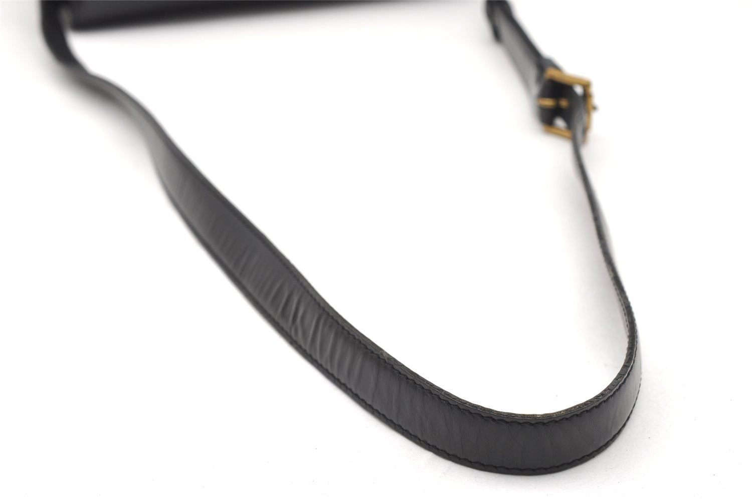 Authentic Louis Vuitton Epi Saint Cloud GM Shoulder Cross Bag M52192 Black 3962K