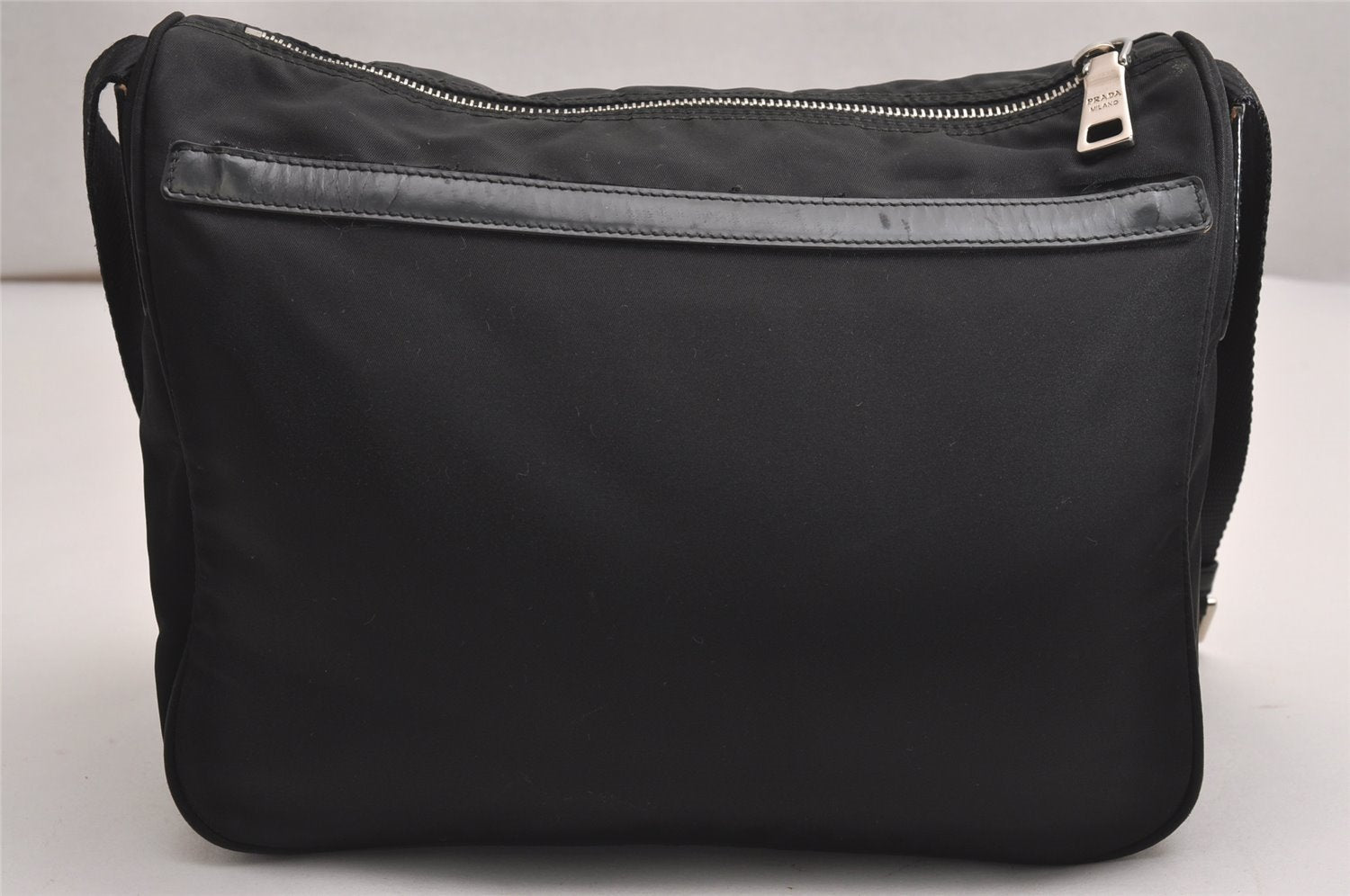 Authentic PRADA Nylon Tessuto Leather Shoulder Cross Body Bag Purse Black 3967J
