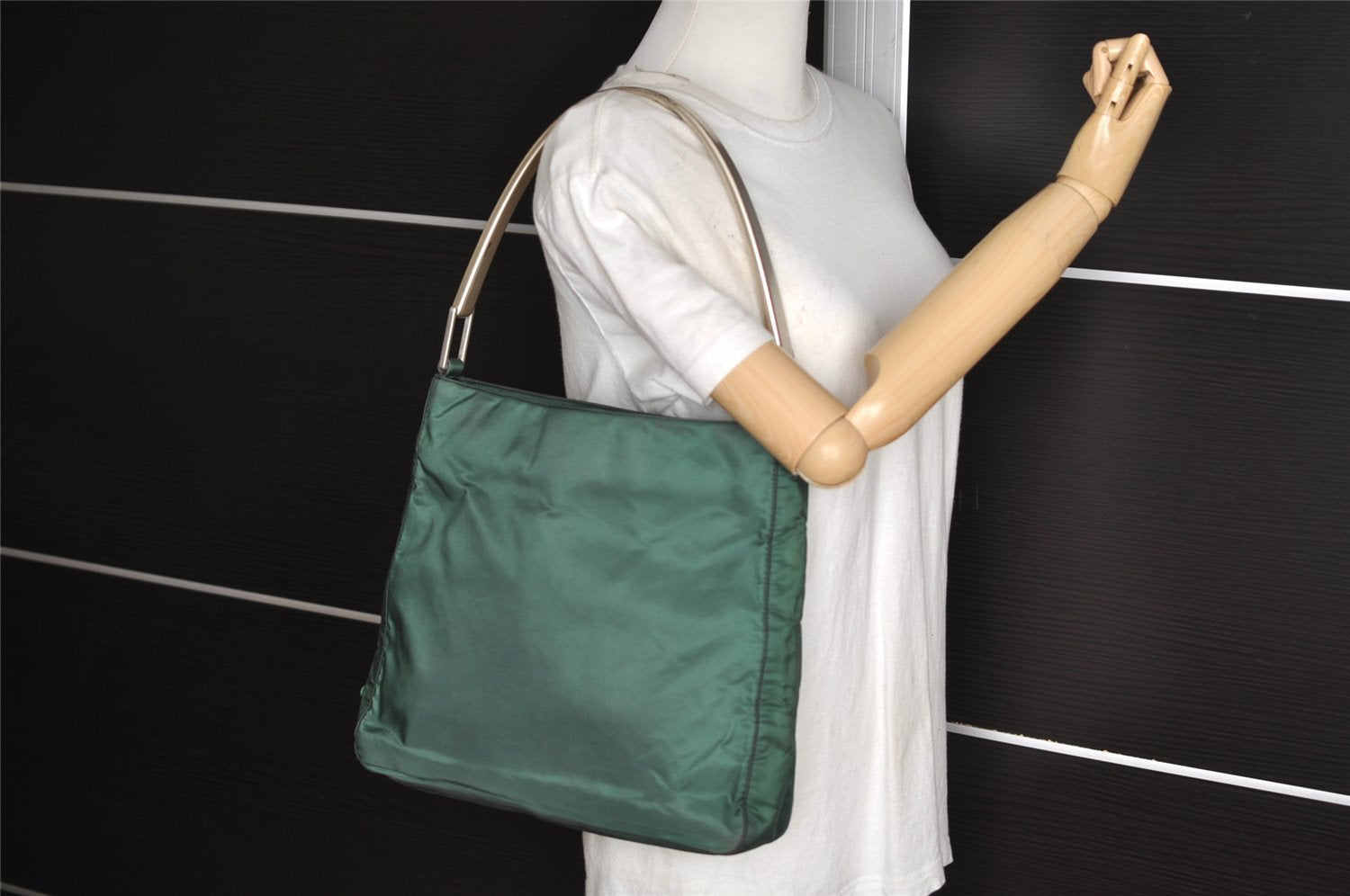 Authentic PRADA Vintage Nylon Tessuto Shoulder Hand Bag Green 3977J