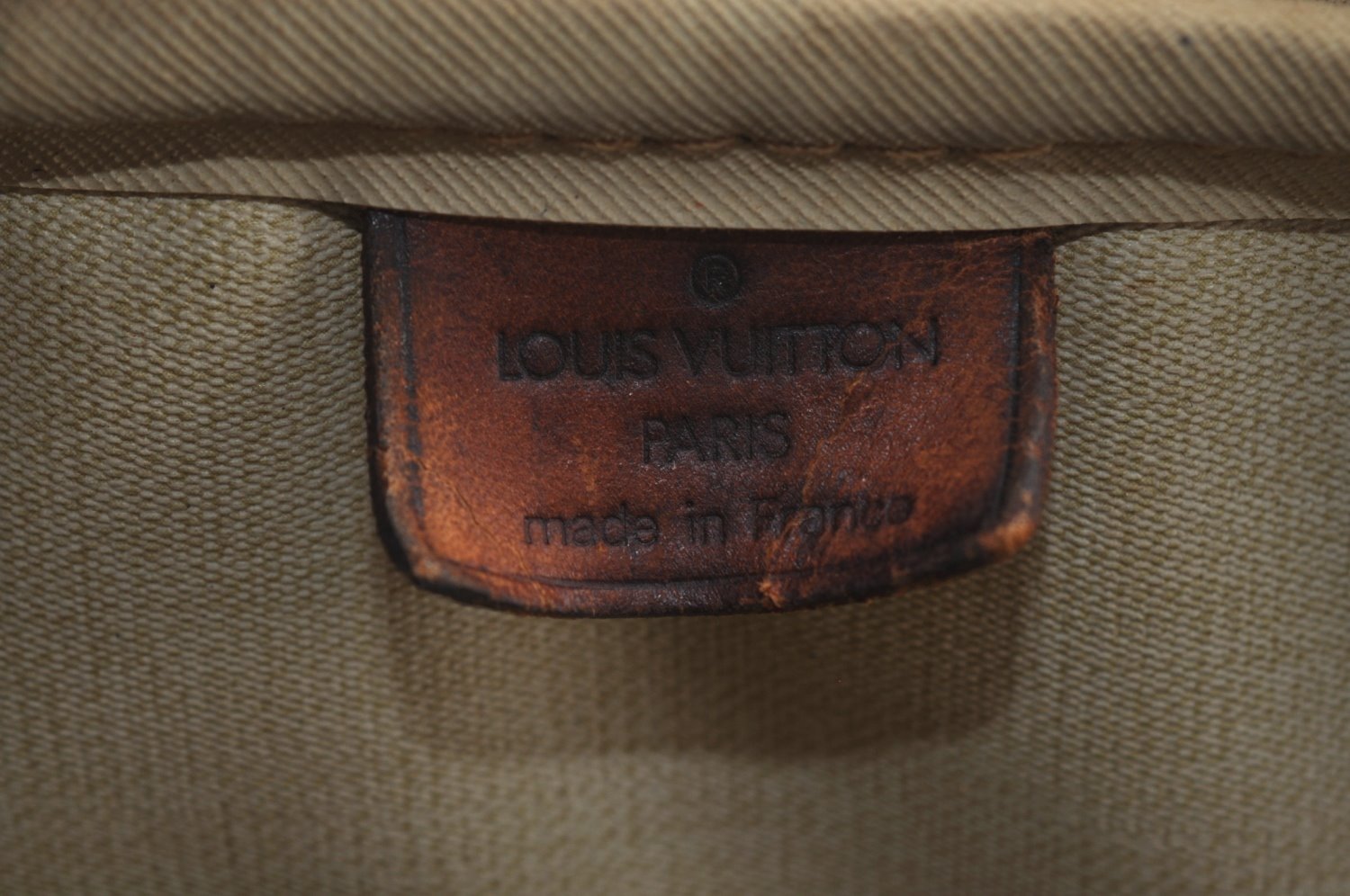 Authentic Louis Vuitton Monogram Deauville Hand Bag M47270 LV Junk 3978G