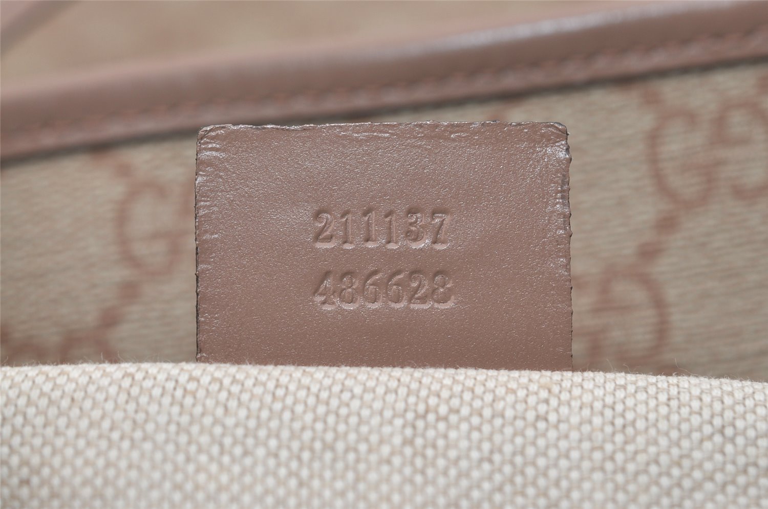 Authentic GUCCI Vintage Shoulder Tote Bag GG PVC Leather 211137 Beige 3980J