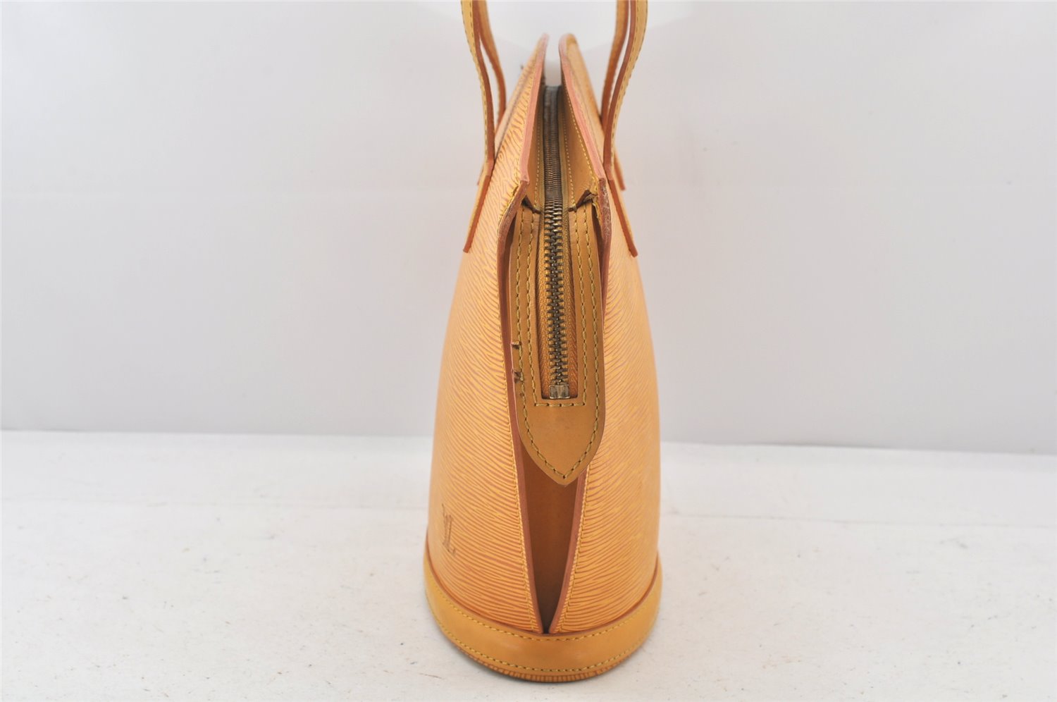 Authentic Louis Vuitton Epi Saint Jacques Hand Bag Yellow M52279 LV 3990K