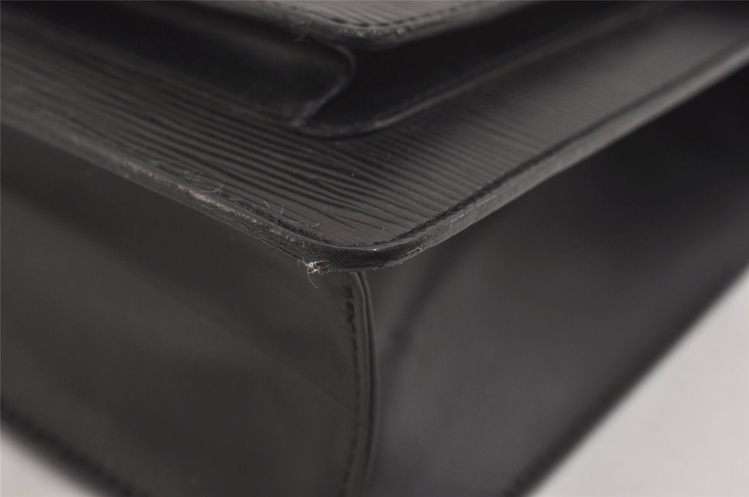 Authentic Louis Vuitton Epi Monceau 2Way Shoulder Hand Bag Black M52122 LV 3994J