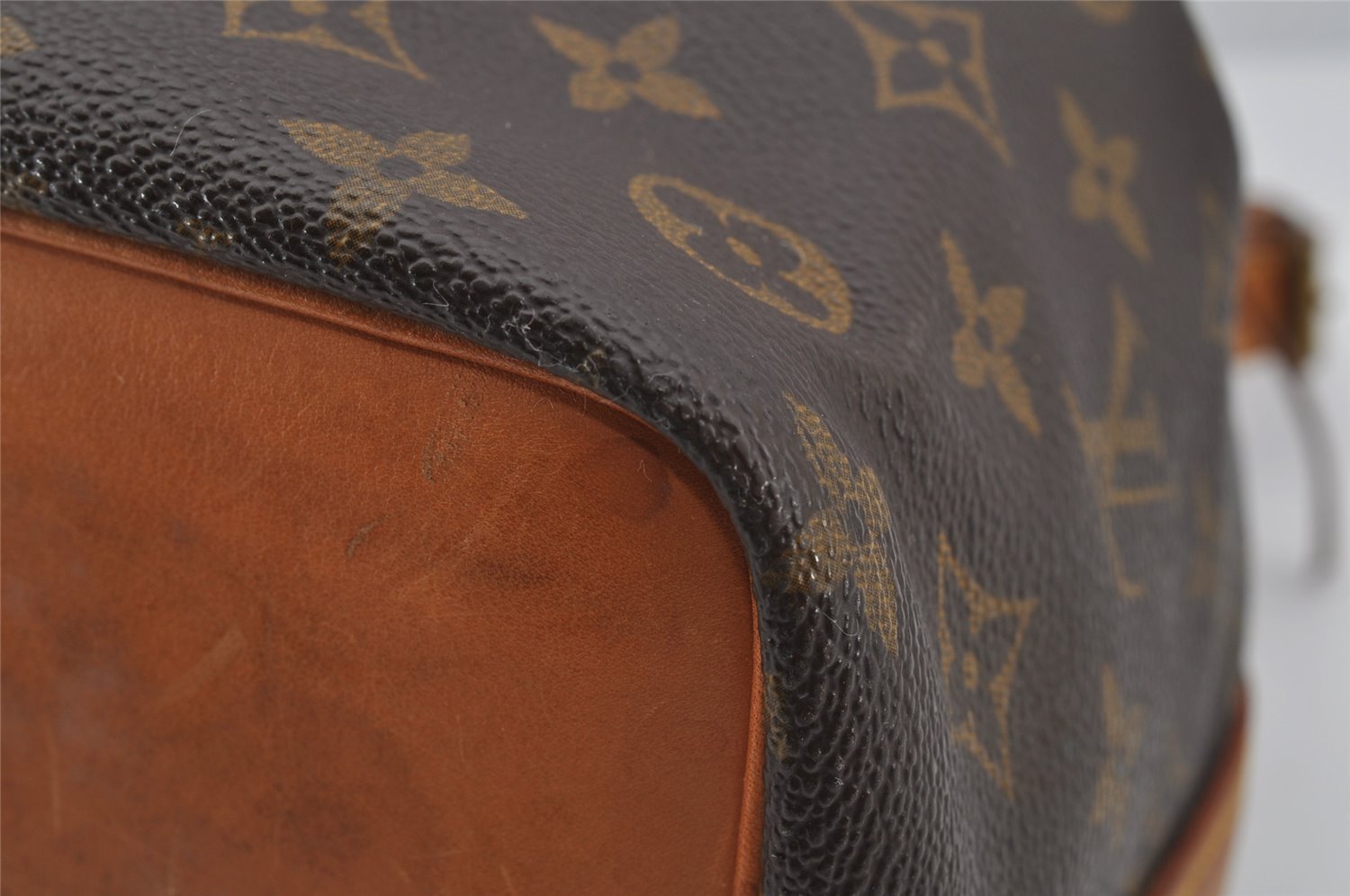 Authentic Louis Vuitton Monogram Petit Noe M42226 Shoulder Drawstring Bag 3995J