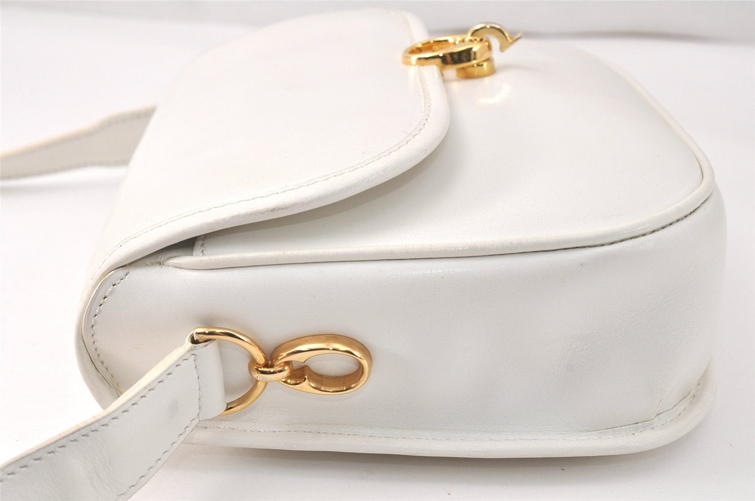 Authentic CELINE Vintage Shoulder Cross Body Bag Purse Leather White 3998K