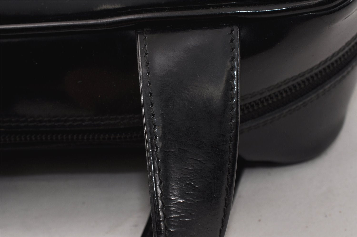 Authentic GUCCI Interlocking G 2Way Hand Bag Purse Enamel Black Junk 4003K