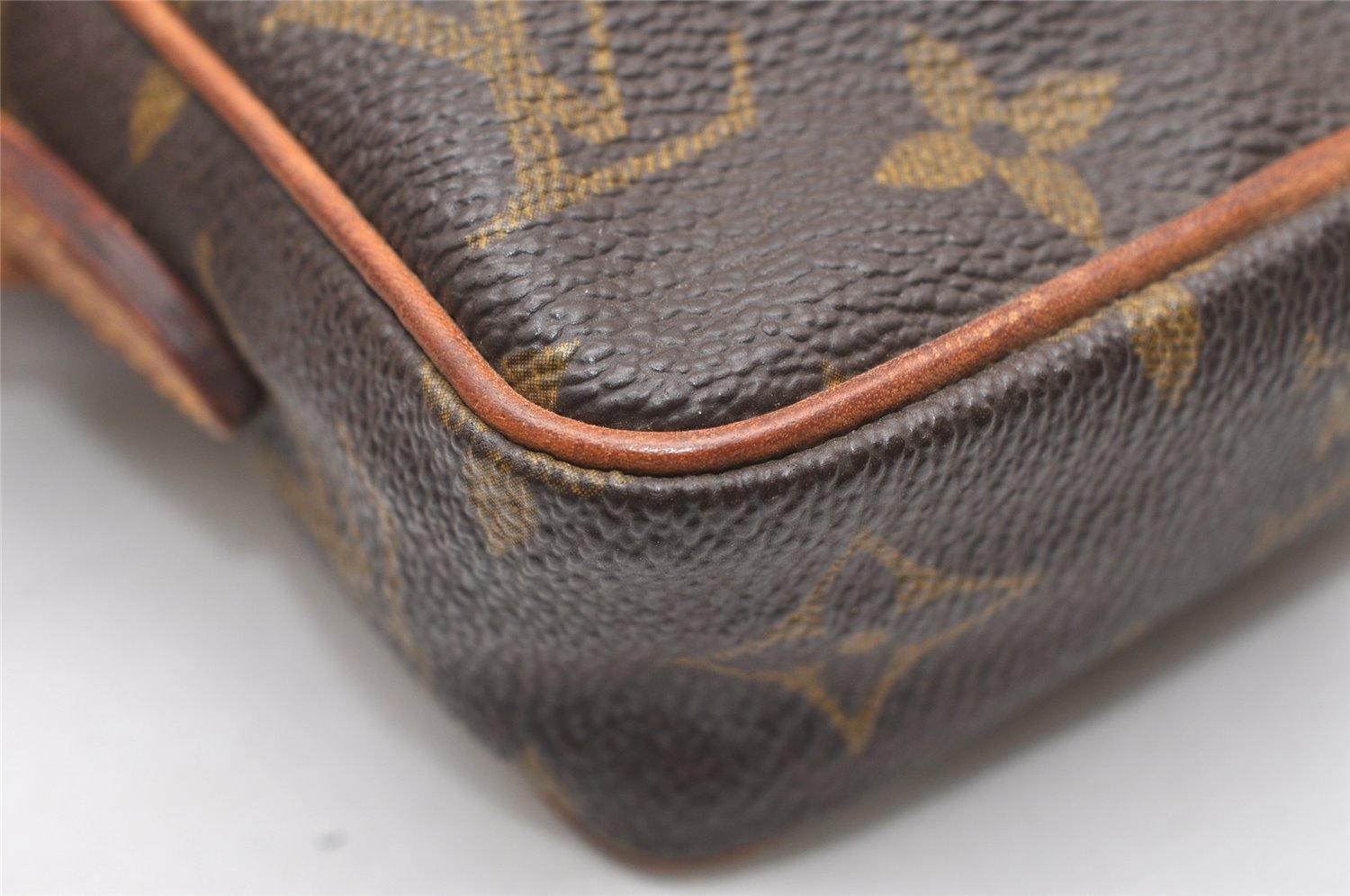 Auth Louis Vuitton Monogram Mini Poche Danube Shoulder Cross Bag M45268 LV 4004K