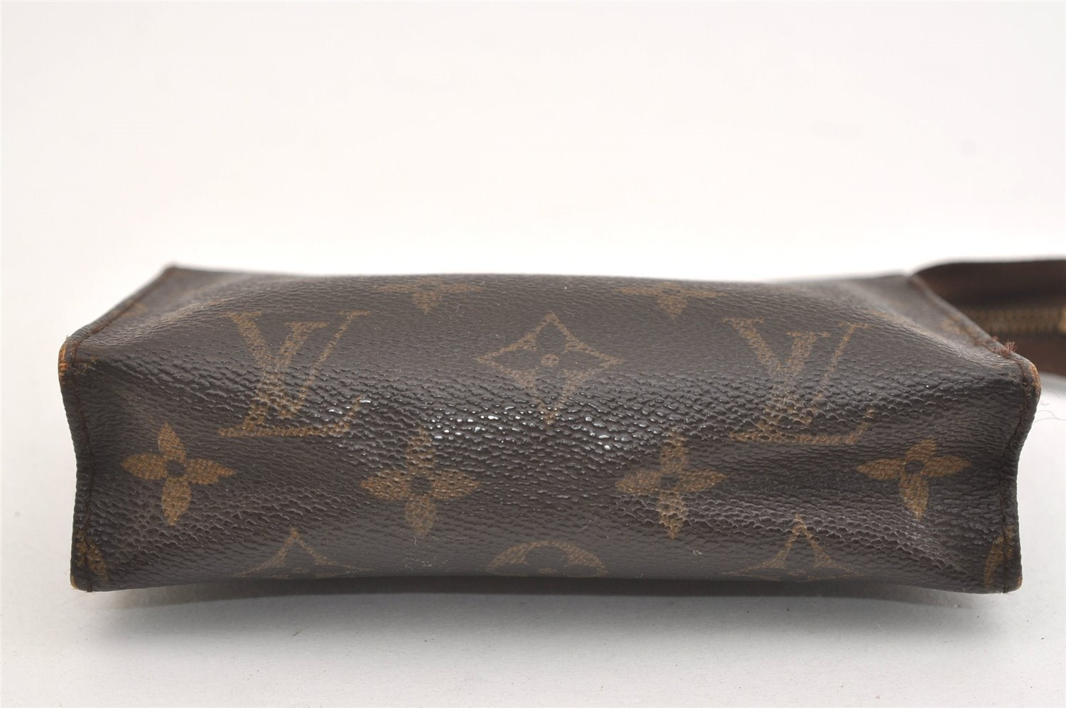 Authentic Louis Vuitton Monogram Poche Toilette 15 M47546 Cosmetics Pouch 4006J