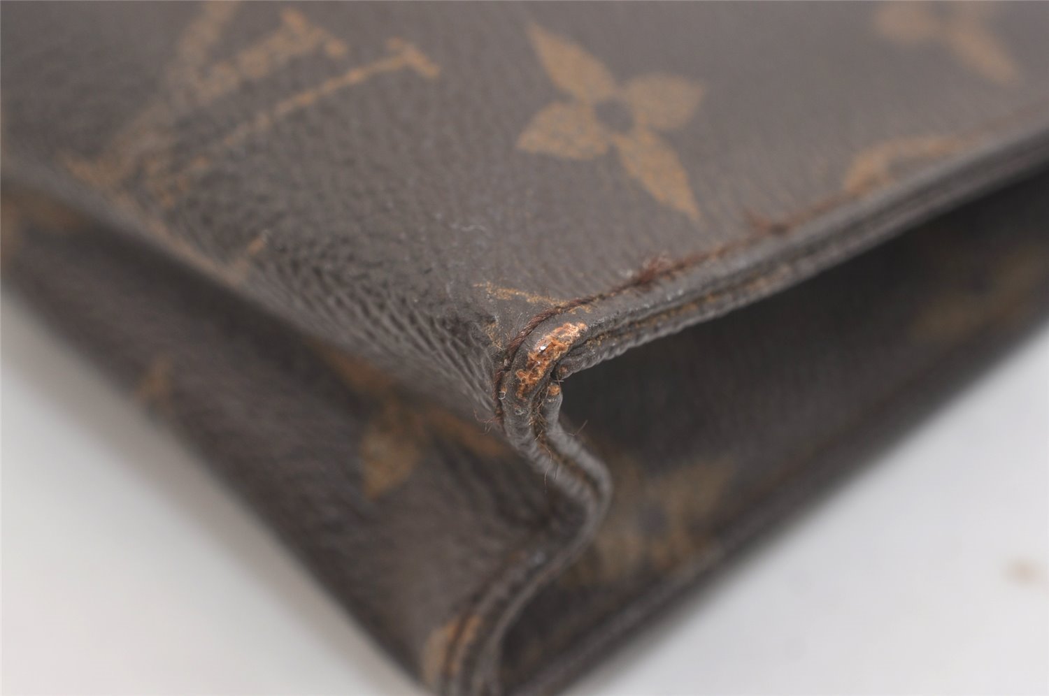 Authentic Louis Vuitton Monogram Poche Toilette 15 M47546 Cosmetics Pouch 4006J