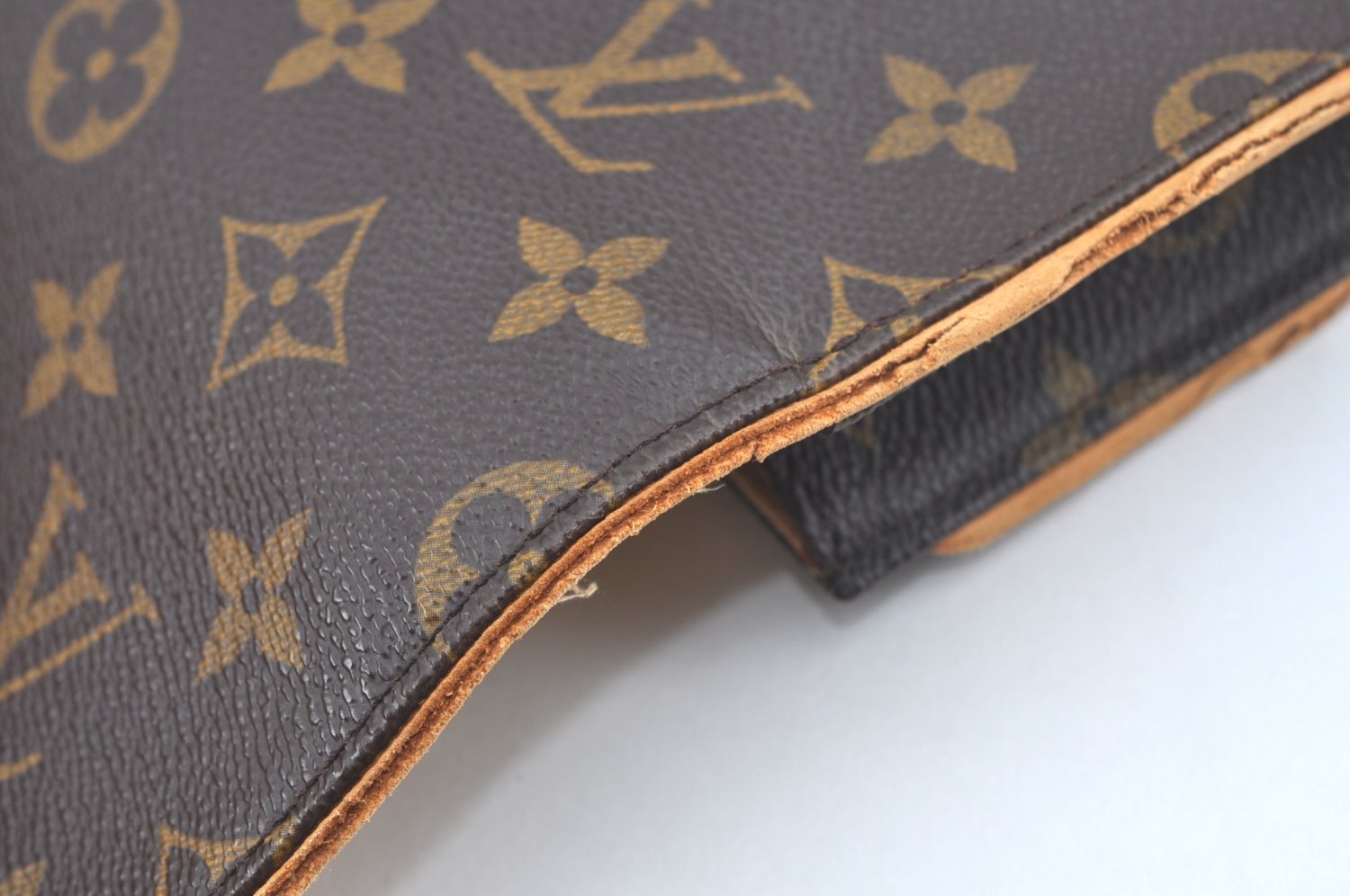 Authentic Louis Vuitton Monogram Pochette Twin GM Shoulder Bag M51852 LV 4010J