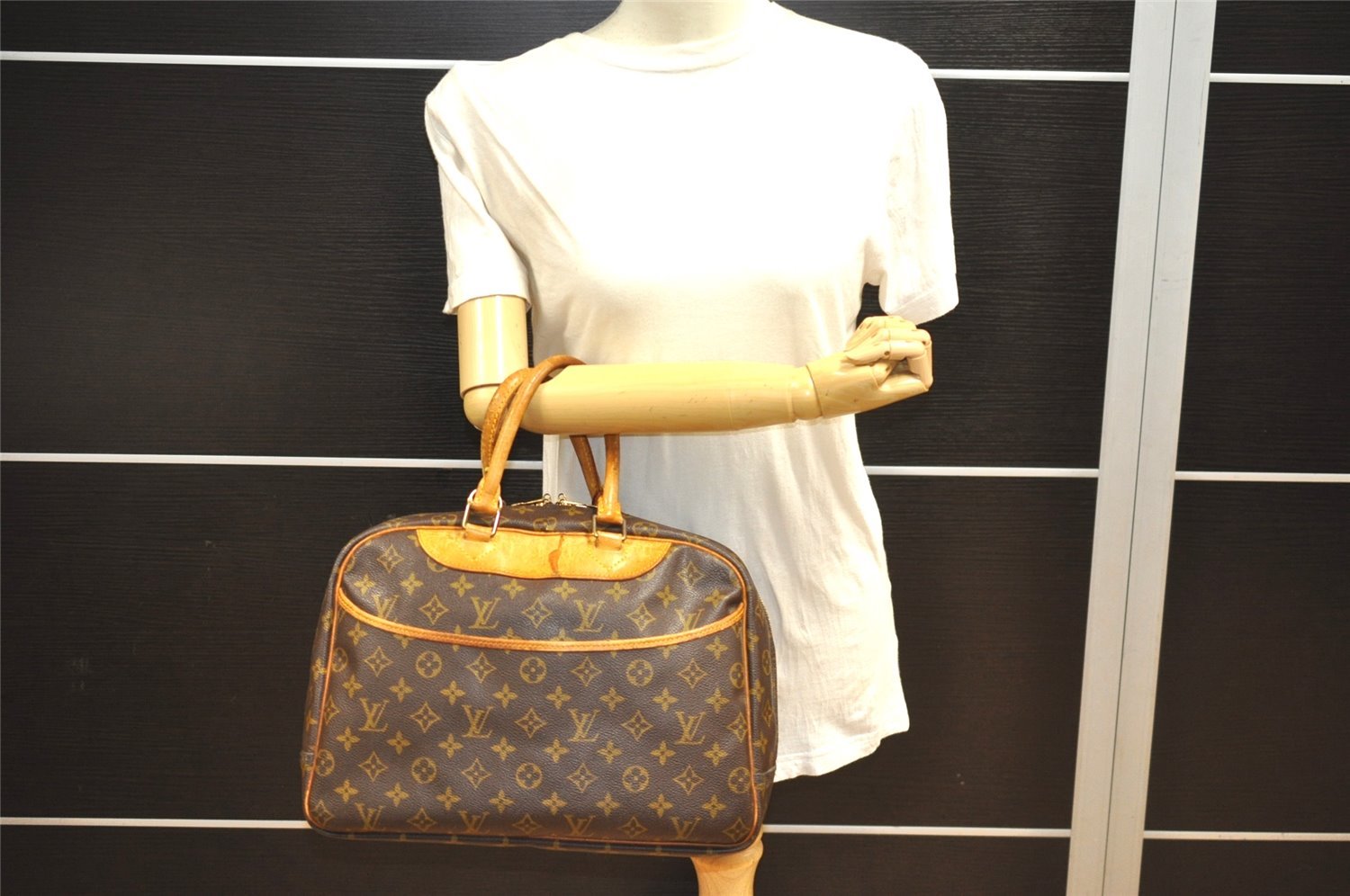 Authentic Louis Vuitton Monogram Deauville Hand Bag M47270 LV 4011J
