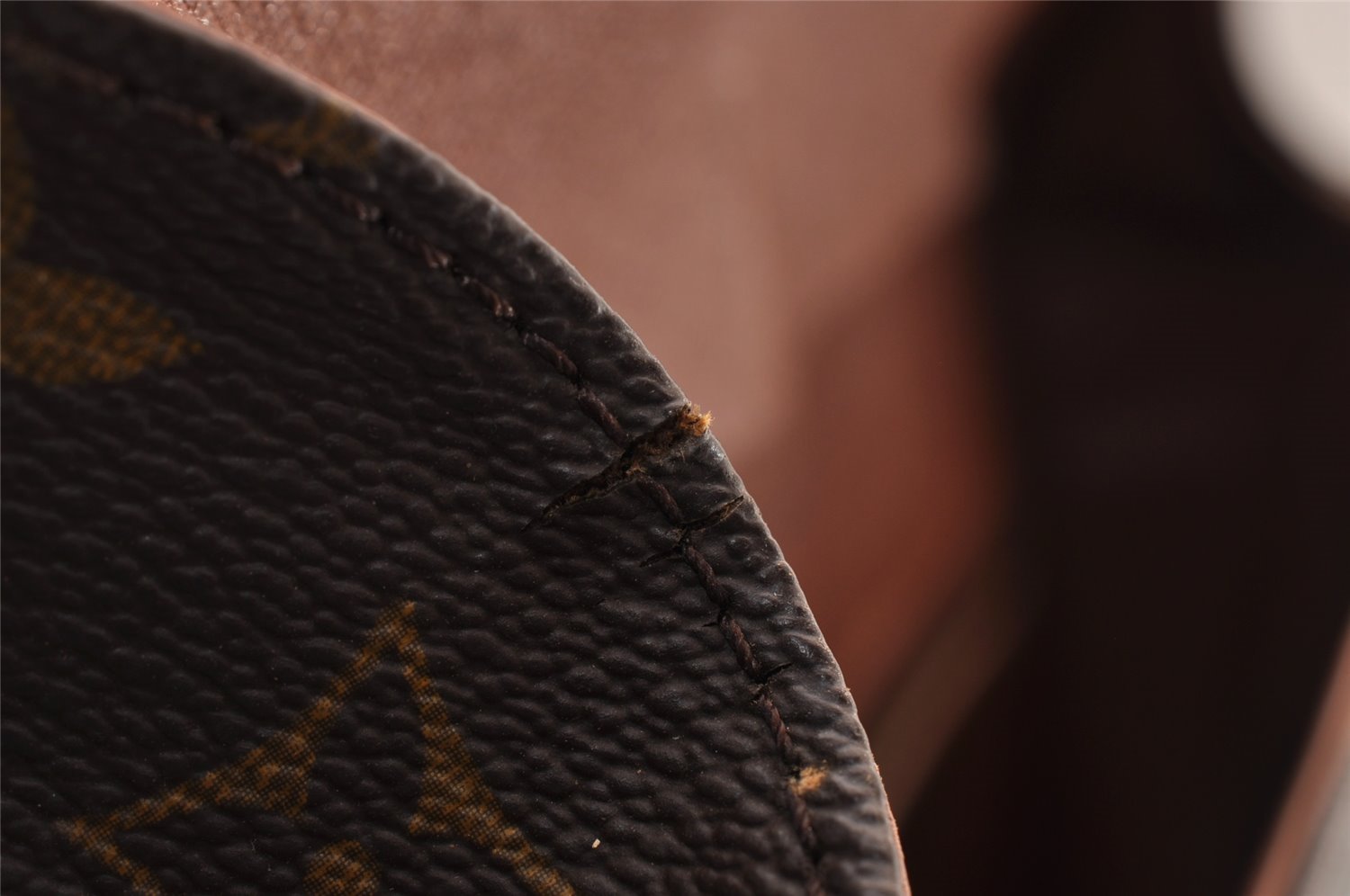 Authentic Louis Vuitton Monogram Saint Cloud GM M51242 Shoulder Bag Junk 4013I