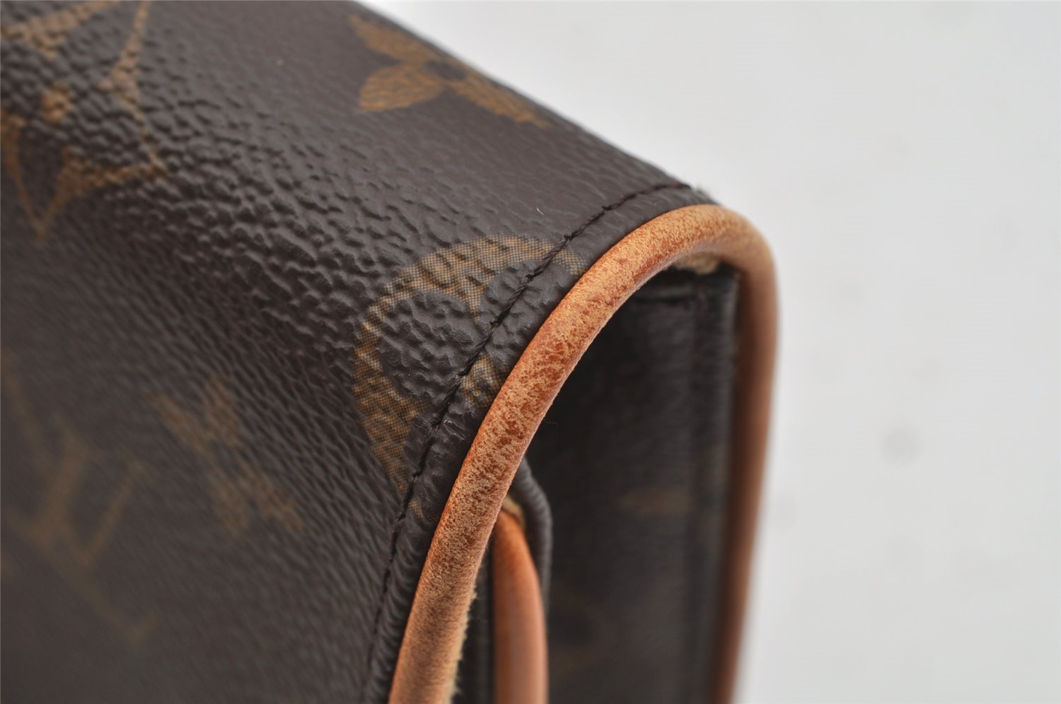 Authentic Louis Vuitton Monogram Pochette Twin GM Shoulder Bag M51852 LV 4020J