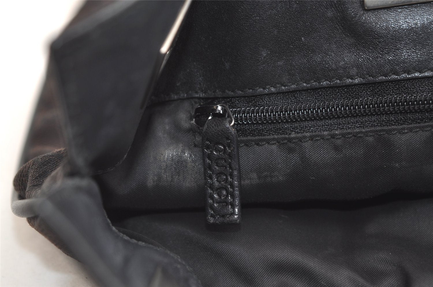 Authentic GUCCI Vintage Shoulder Drawstring Bag Canvas Leather Black Junk 4025K