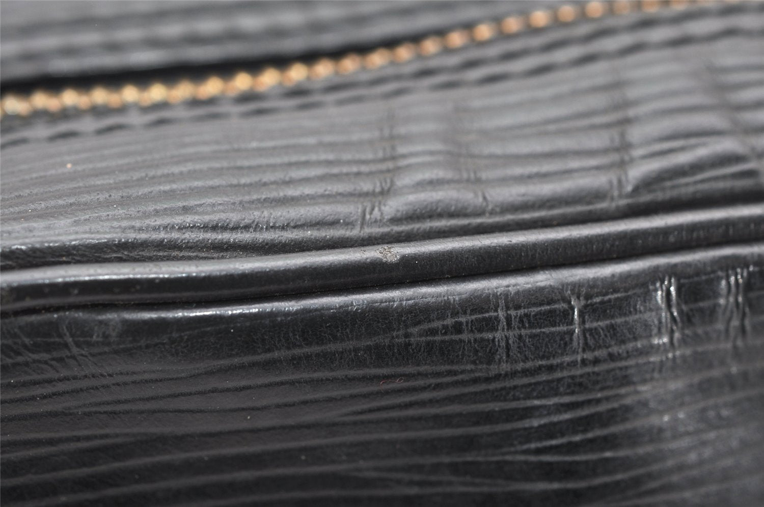 Authentic Louis Vuitton Epi Danube Shoulder Cross Bag Black M45632 LV 4029K