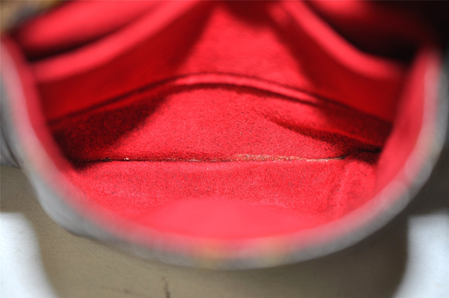 Authentic Louis Vuitton Monogram Partition Clutch Hand Bag Purse M51901 LV 4032K