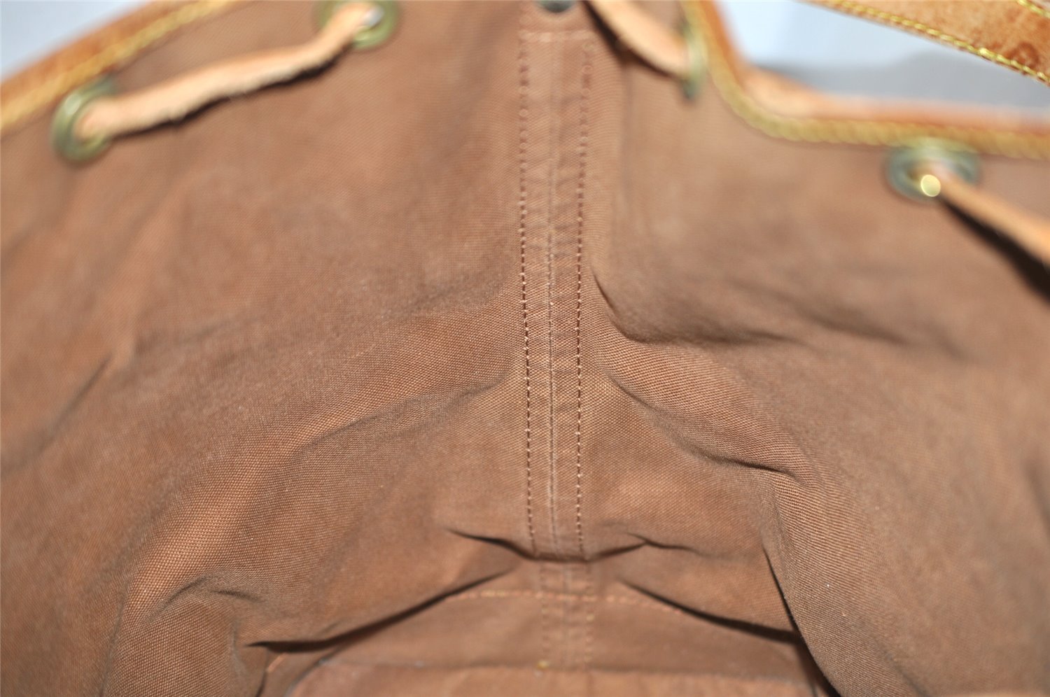 Authentic Louis Vuitton Monogram Noe Shoulder Drawstring Bag M42224 LV 4033I