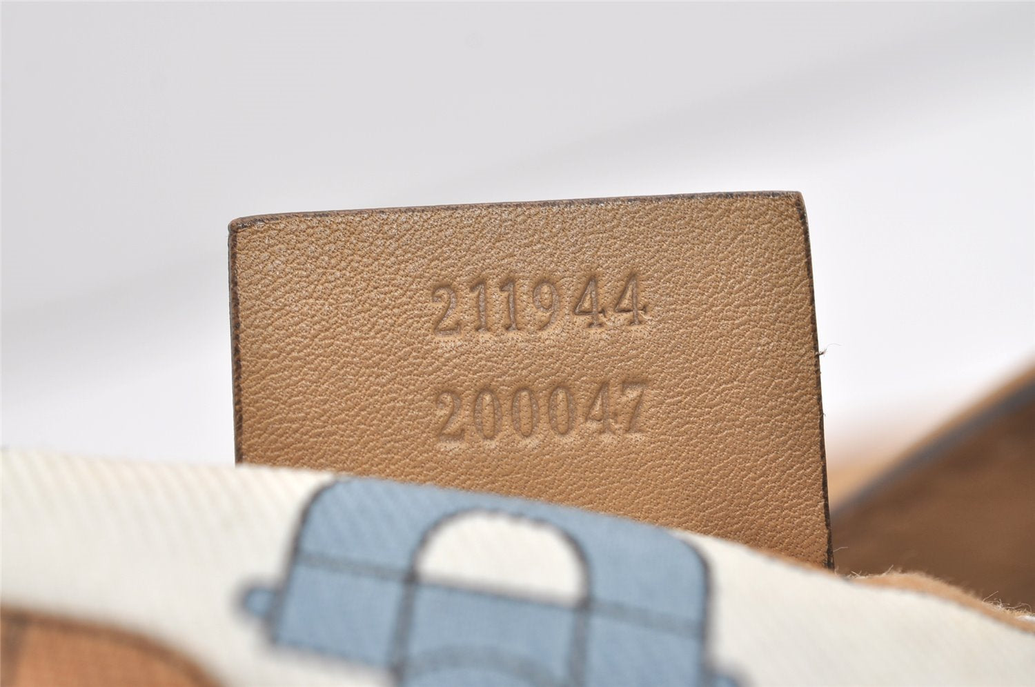 Authentic GUCCI Guccissima Sukey Shoulder Tote Bag GG Leather 211944 Beige 4034J