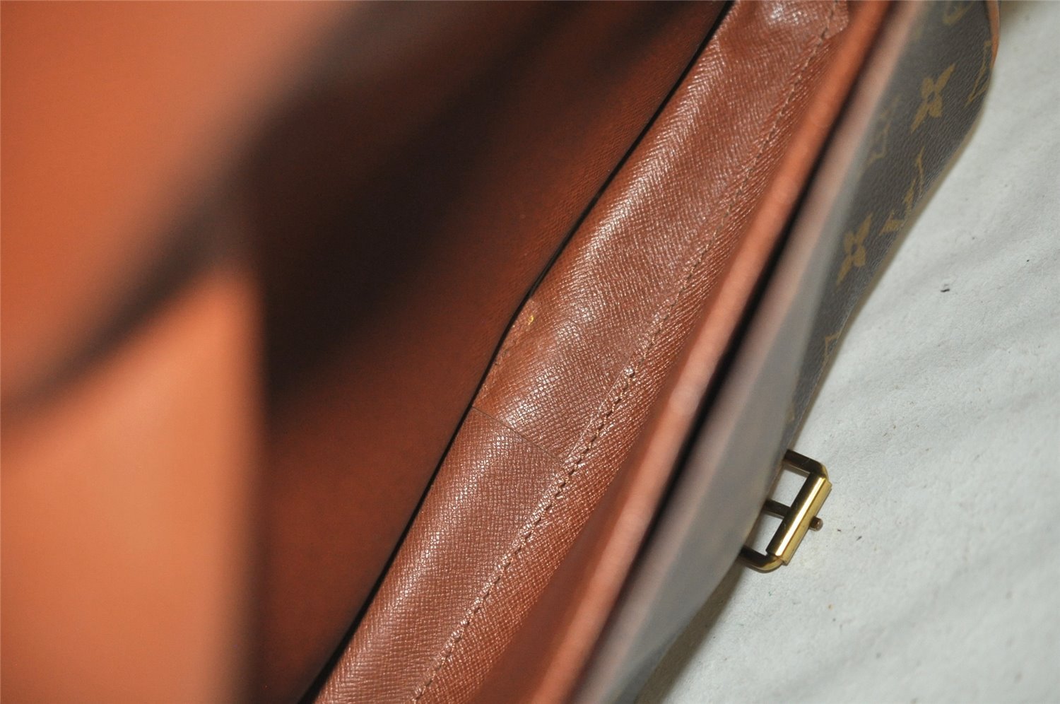 Authentic Louis Vuitton Monogram Cartouchiere GM M51252 Shoulder Bag Junk 4037I