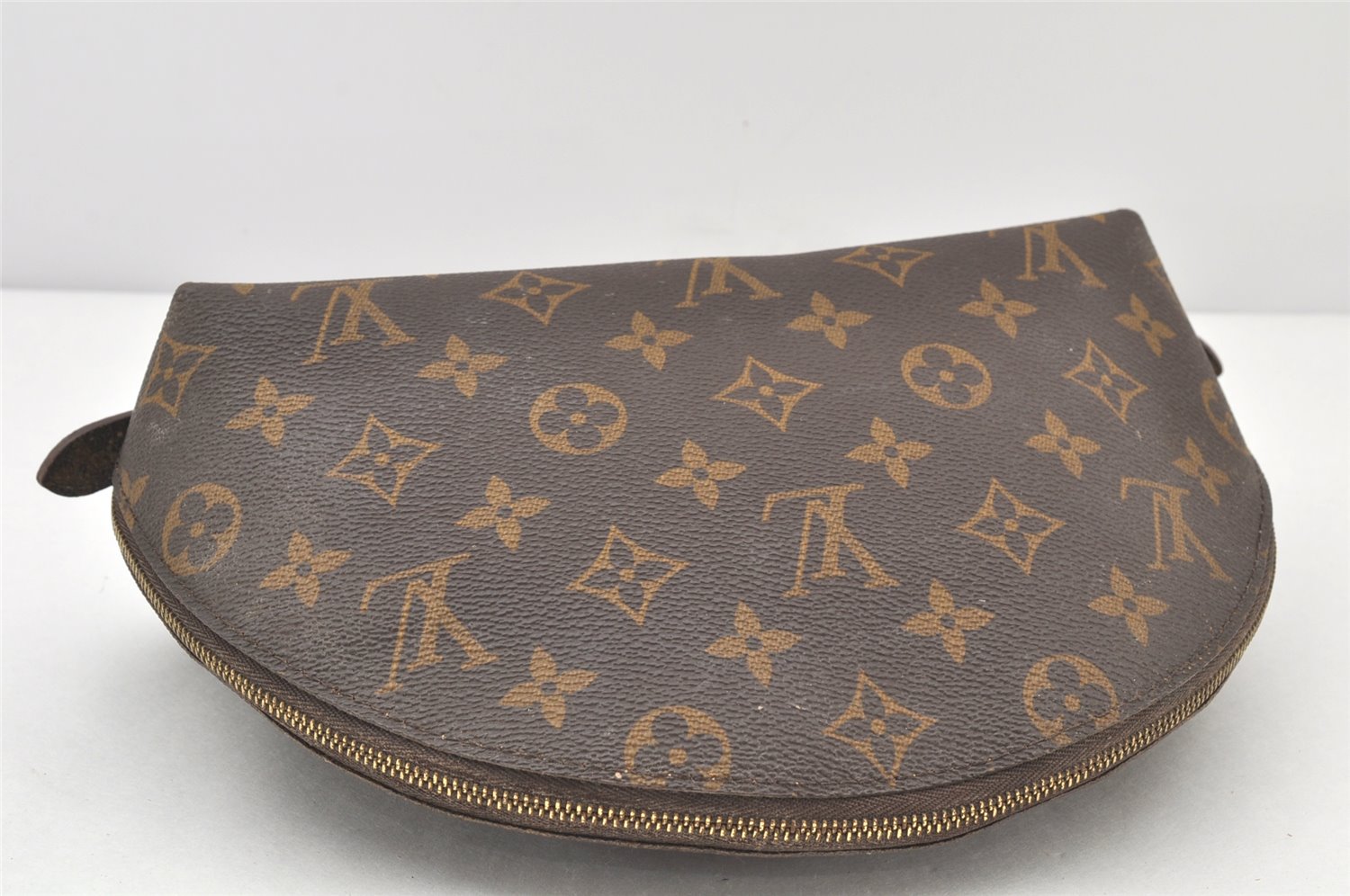 Auth Louis Vuitton Monogram Trousse Demi Ronde 23 Cosmetic Pouch LV Junk 4037K