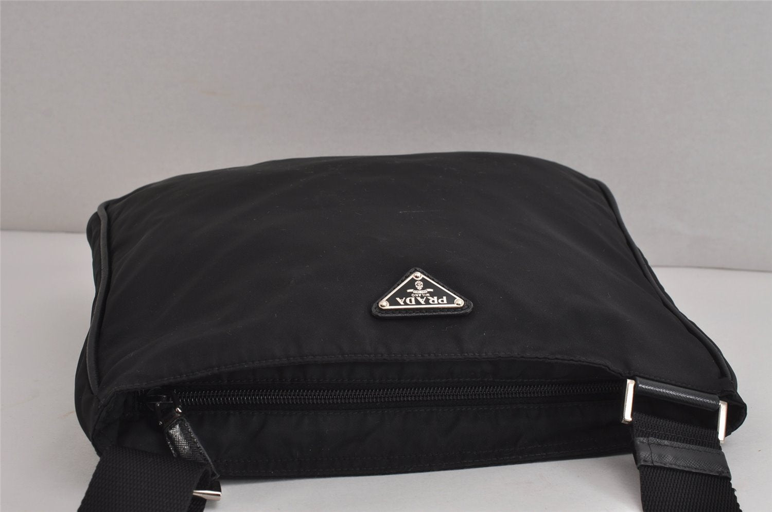 Authentic PRADA Nylon Tessuto Leather Shoulder Cross Body Bag Purse Black 4038J