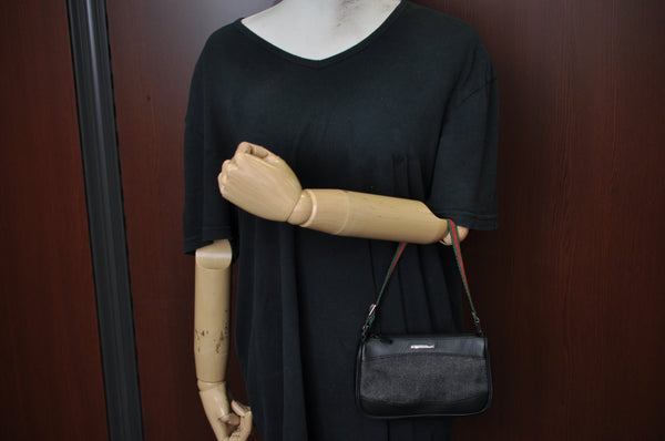 Authentic GUCCI Web Sherry Line Hand Bag Pouch Canvas Leather 92821 Black 4040I