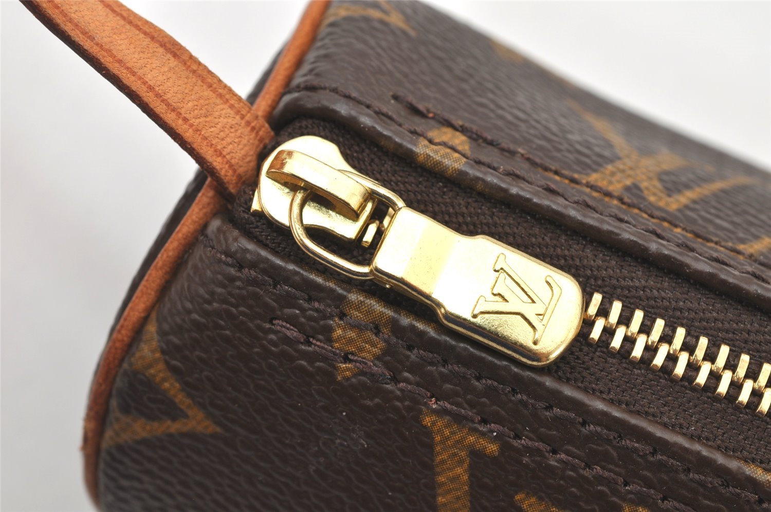 Authentic Louis Vuitton Monogram Papillon Pouch LV  4041K