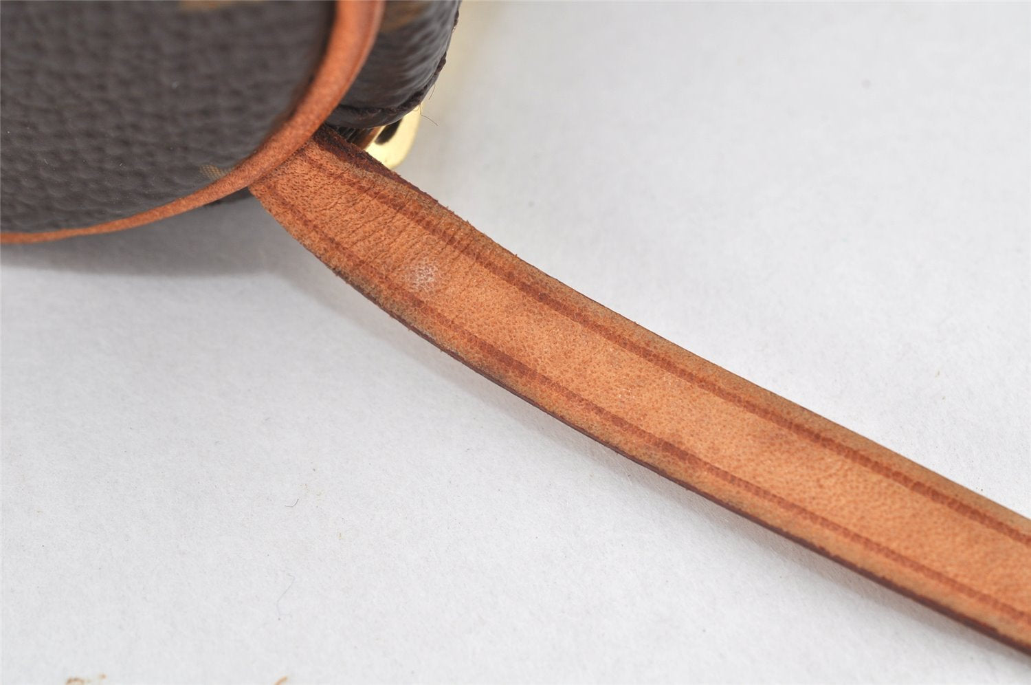 Authentic Louis Vuitton Monogram Papillon Pouch LV  4041K