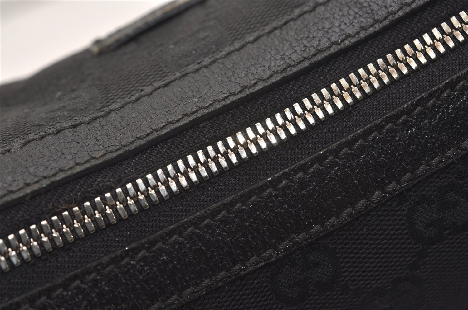 Authentic GUCCI Shoulder Cross Body Bag GG Canvas Leather 122790 Black 4043J