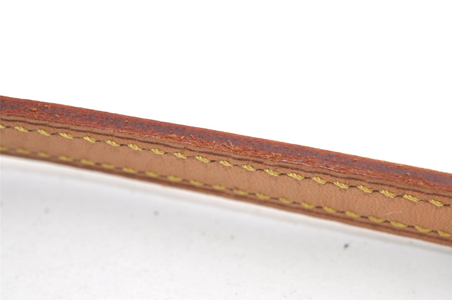 Authentic Louis Vuitton Leather Shoulder Strap Beige 47.2