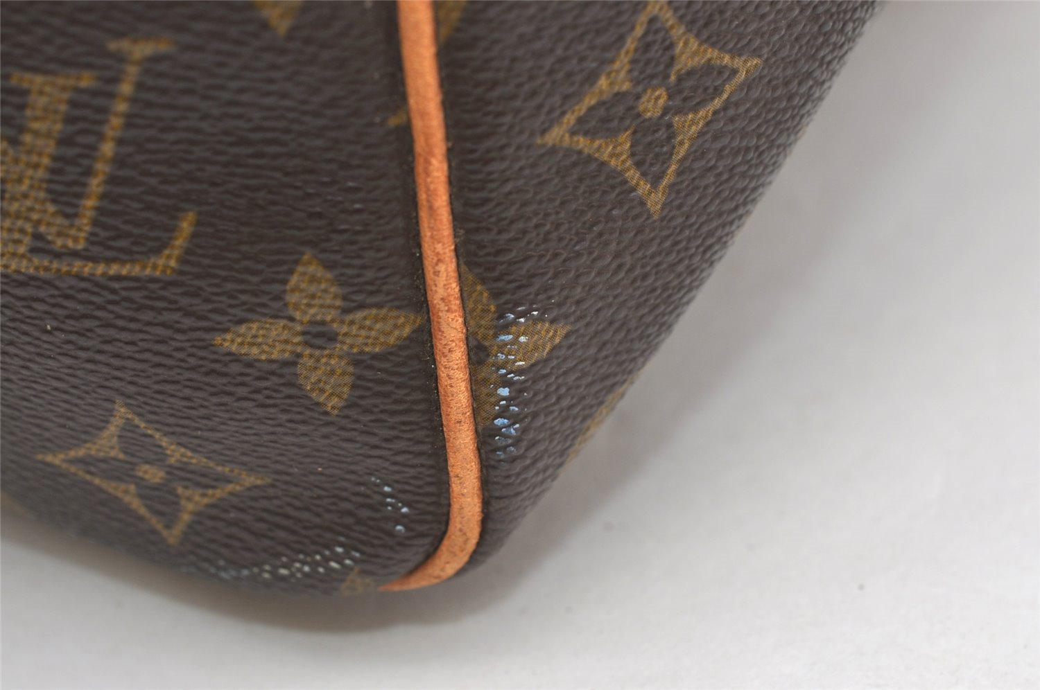 Authentic Louis Vuitton Monogram Keepall 50 Travel Boston Bag M41426 LV 4049K