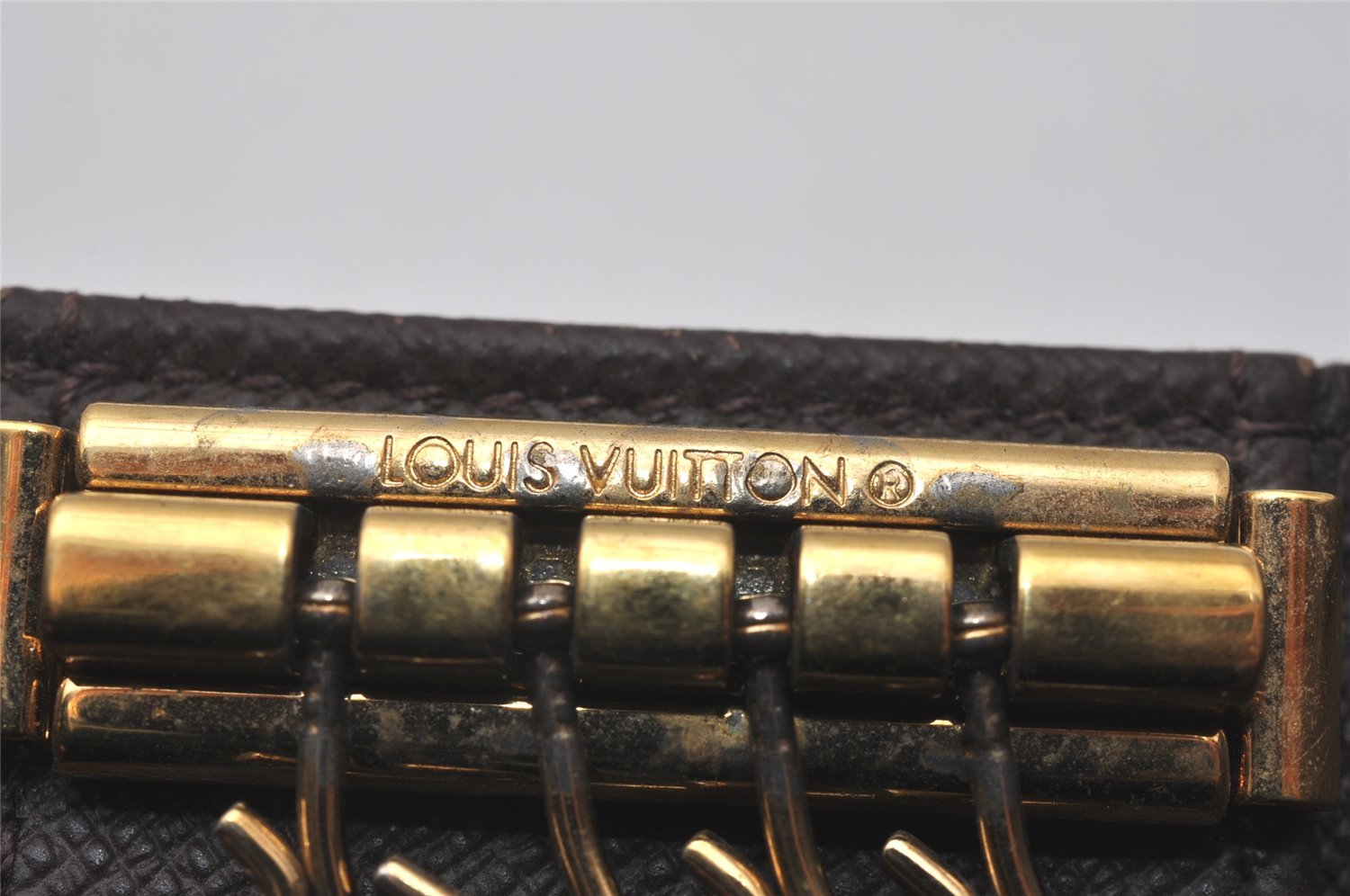 Authentic Louis Vuitton Monogram Mini Lin Multicles 4 Hooks Key Case Brown 4052I